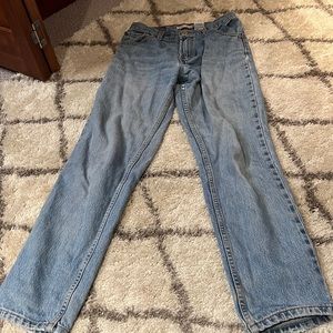 Levi’s relaxed tapered 550s